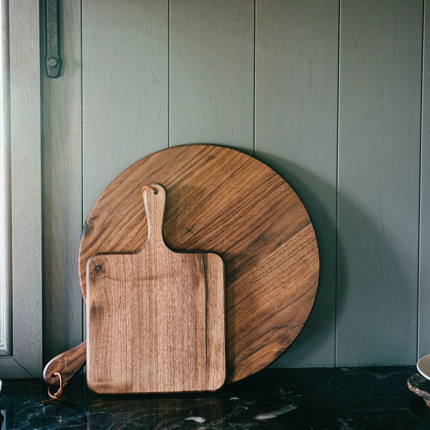 16" Diameter Round Charcuterie Board in Black Walnut