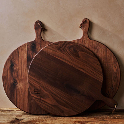 16" Diameter Round Charcuterie Board in Black Walnut